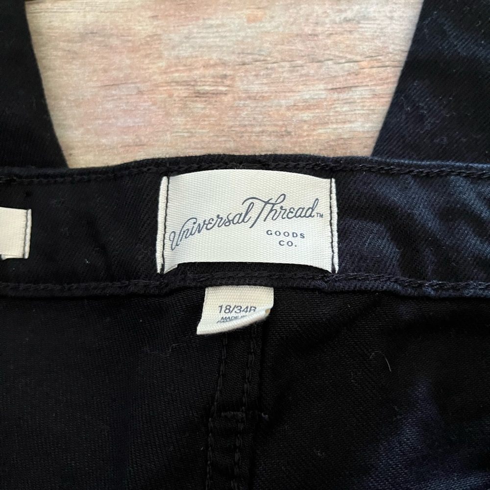 NEW Universal Thread Black Denim Ankle Bootcut Jeans - Picture 10 of 15